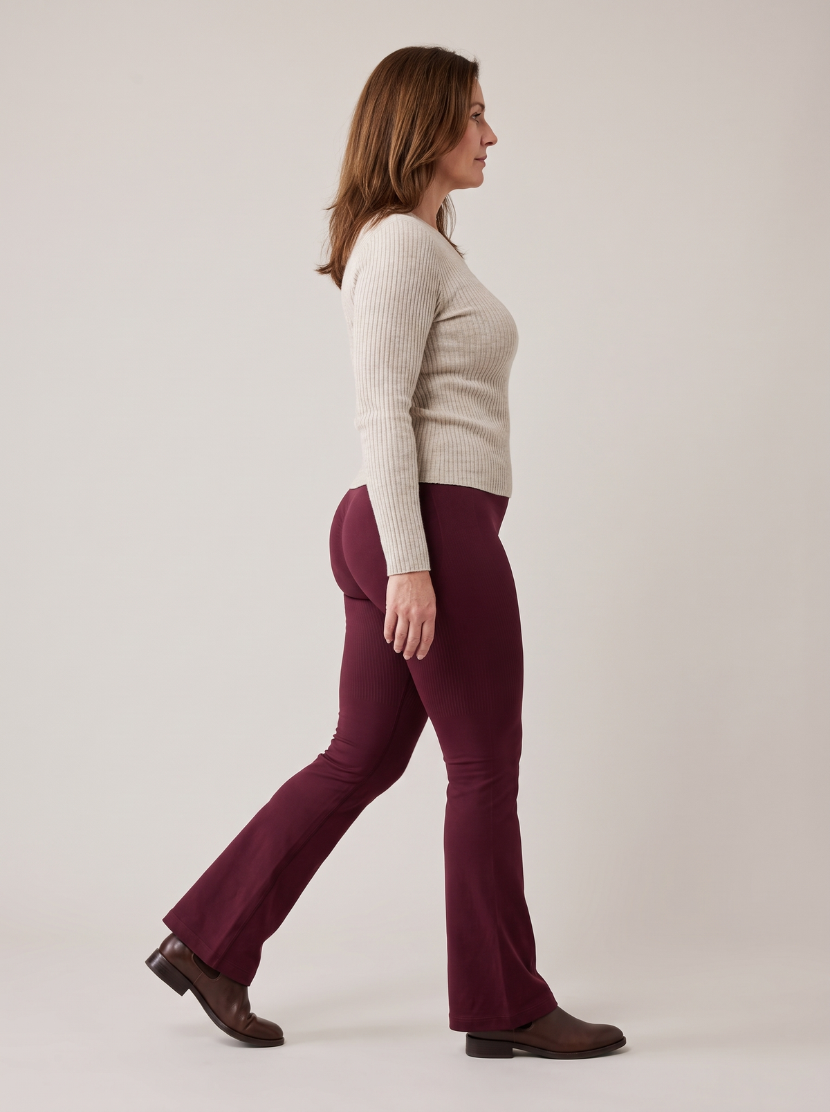 Skinform™ Sculpting High Waist Flare Leggings Cherry Berry
